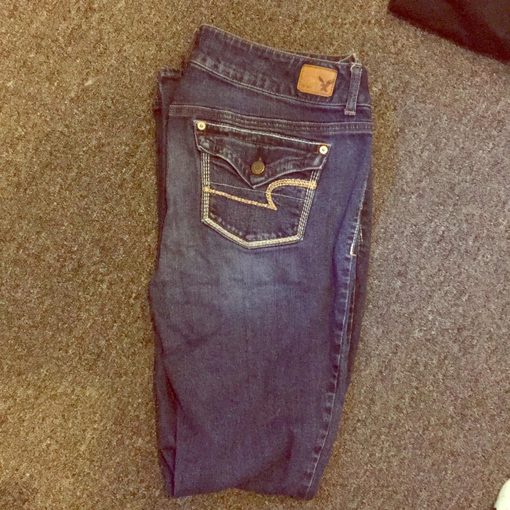 American eagle size 10 artist